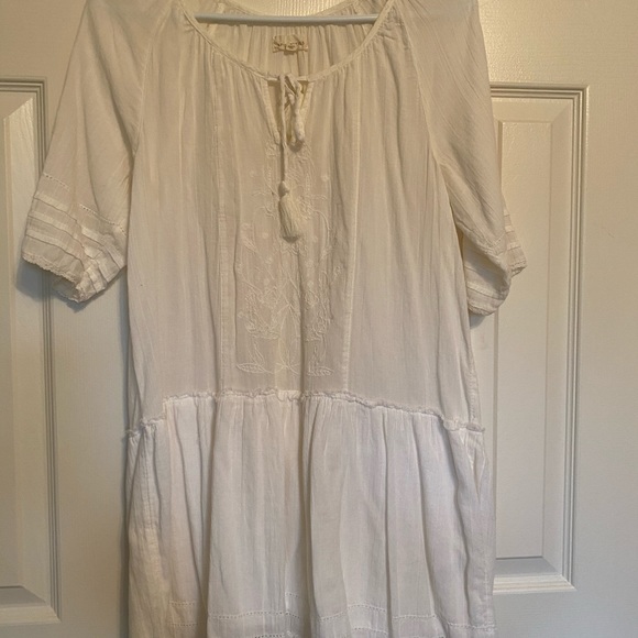 Bohemian dress from Anthropologie - Picture 2 of 6